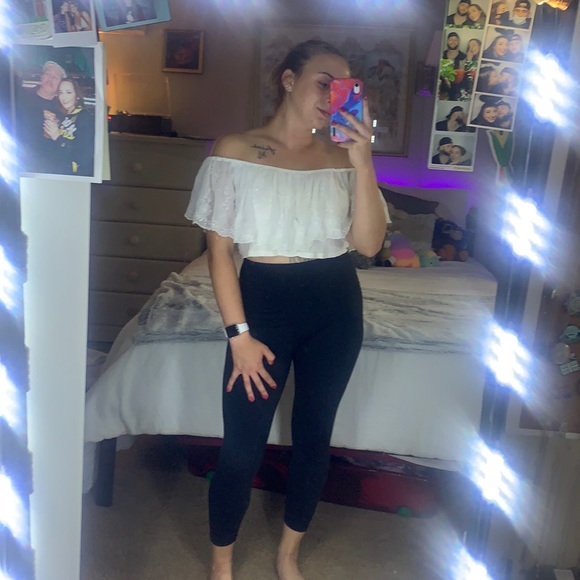 Off the shoulder top - Picture 1 of 3